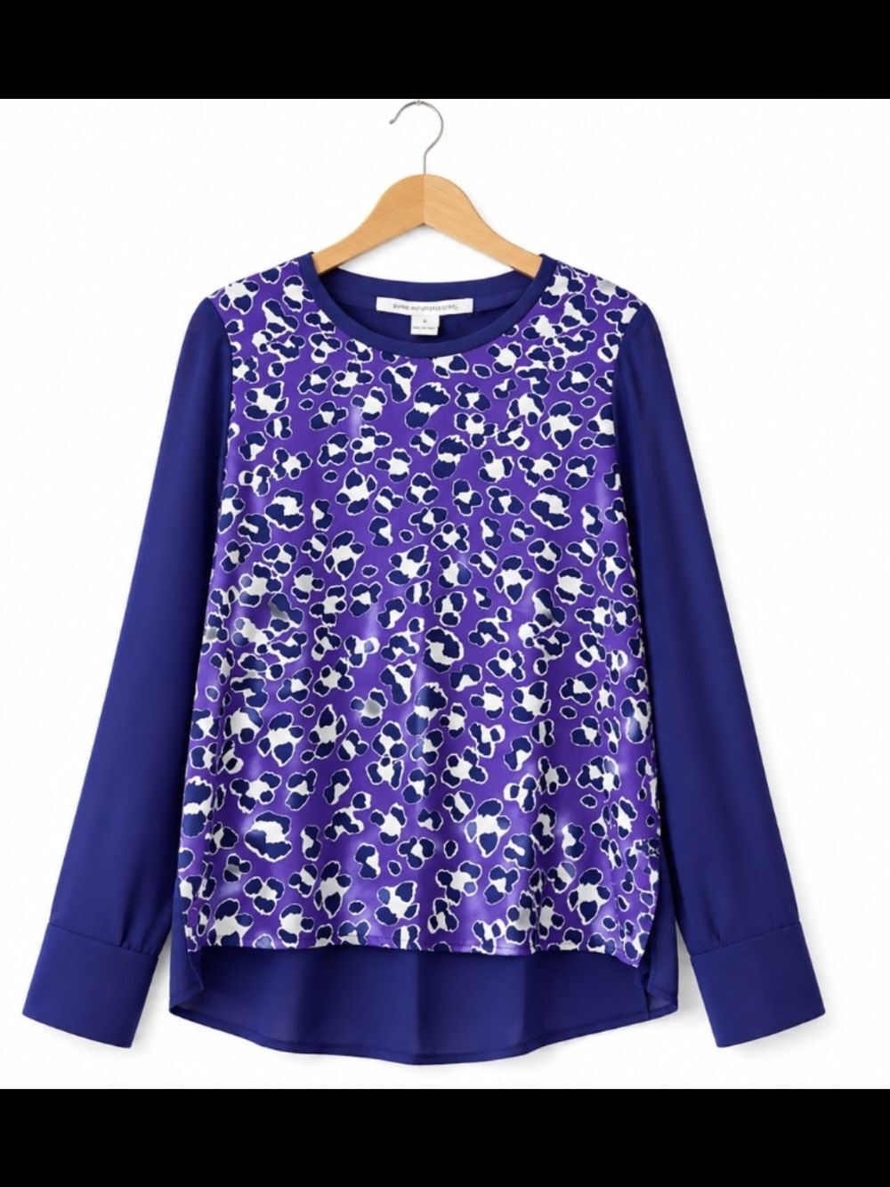 Diane von Furstenberg 100% Silk Purple Leopard Print Blouse Size 6